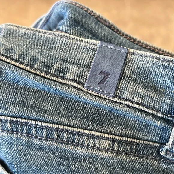 7 For All Mankind Light Blue Skinny Jeans - Picture 2 of 5